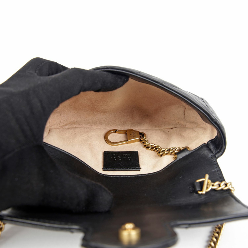 GUCCI GG Marmont 超迷你鏈條斜背包 476433-9