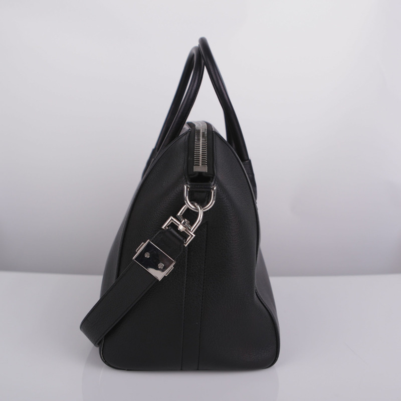 GIVENCHY Antigona 中型黑色山羊皮手提包和單肩包-3