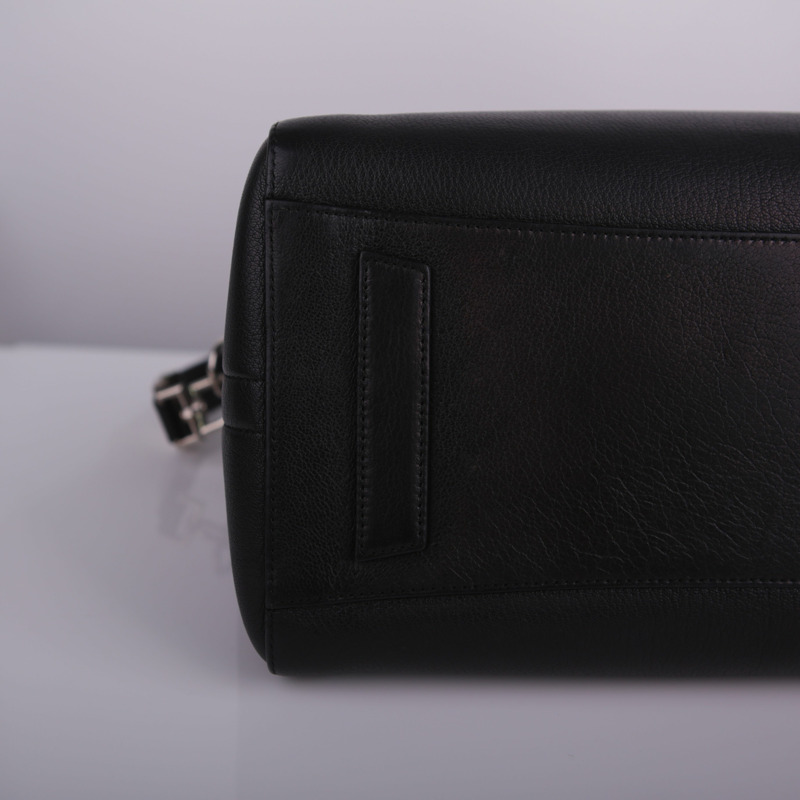 GIVENCHY Antigona 中型黑色山羊皮手提包和單肩包-6