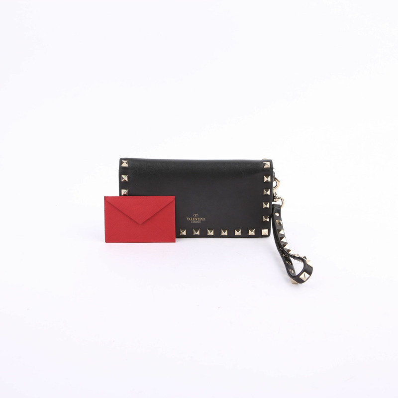 VALENTINO 黑色 Rockstud 皮革手拿包-0