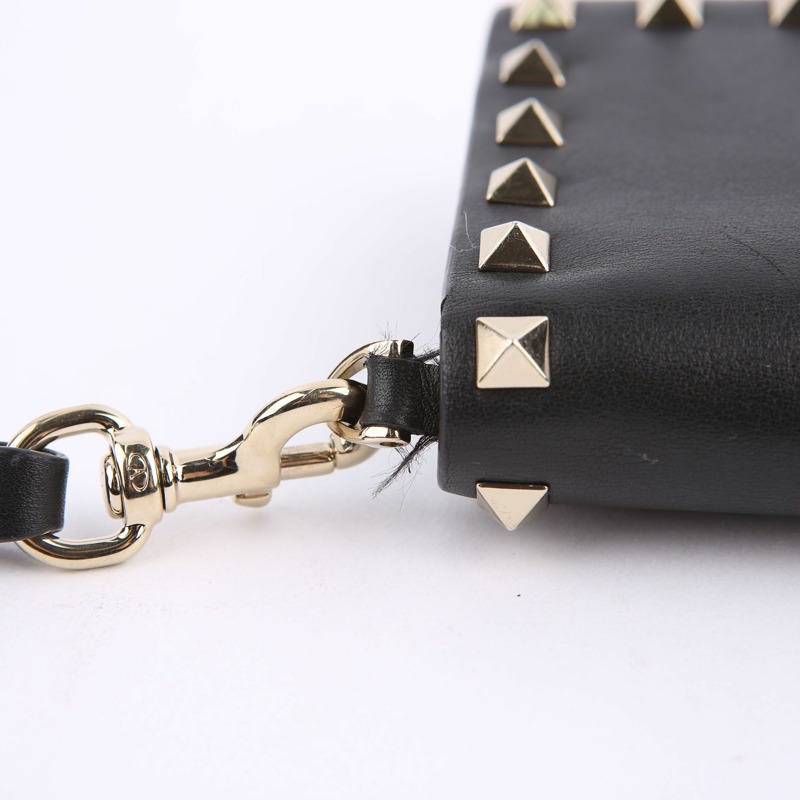 VALENTINO 黑色 Rockstud 皮革手拿包-8