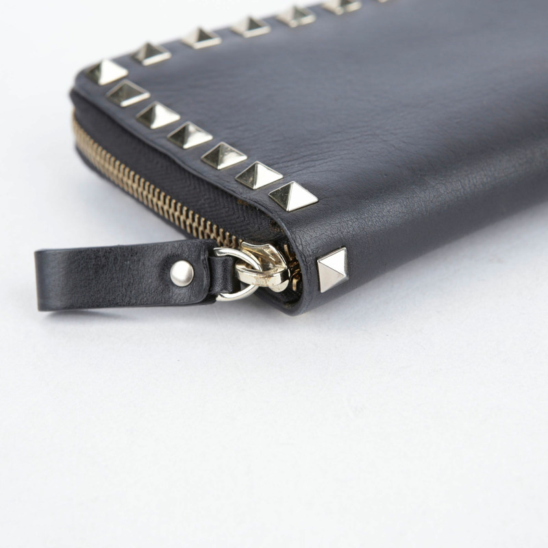VALENTINO Rockstud 拉鍊長版皮夾 黑色皮革-7