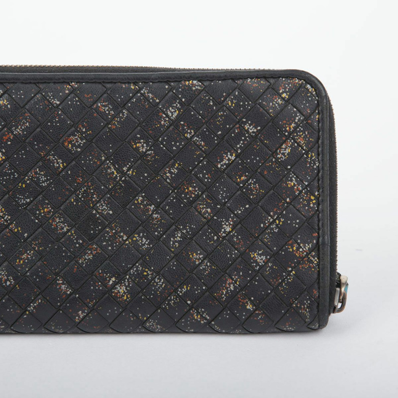 BOTTEGA VENETA 黑色皮革 Intrecciato 繪畫拉鍊錢包-2