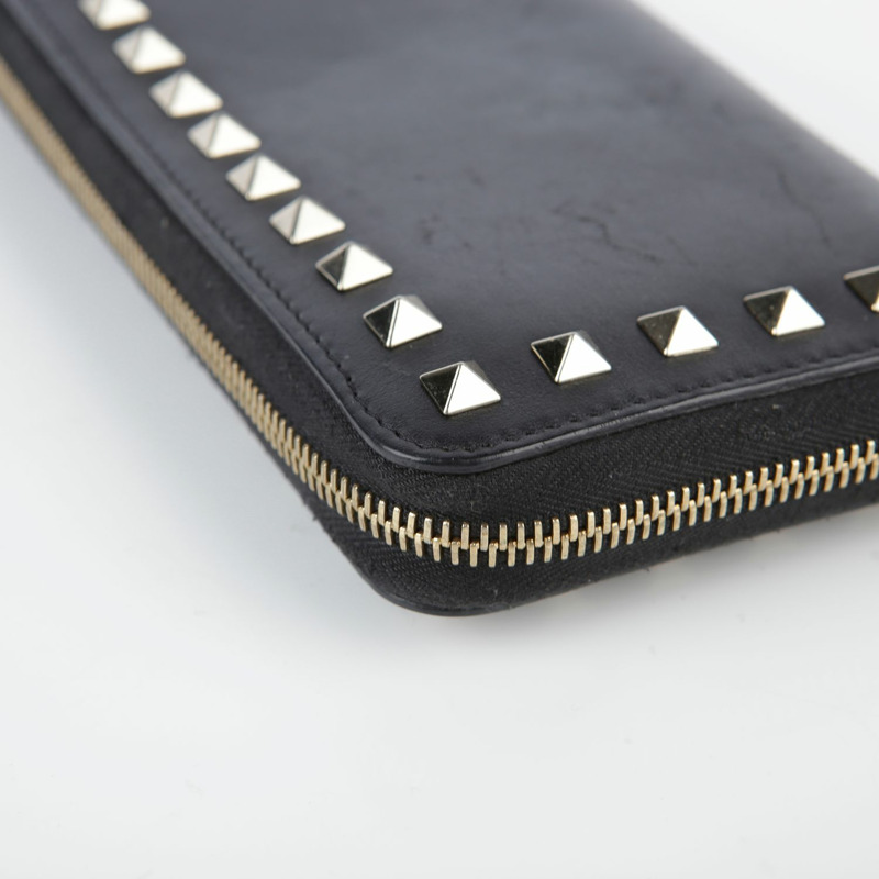 VALENTINO 黑色皮革 Rockstud 長版皮夾-6
