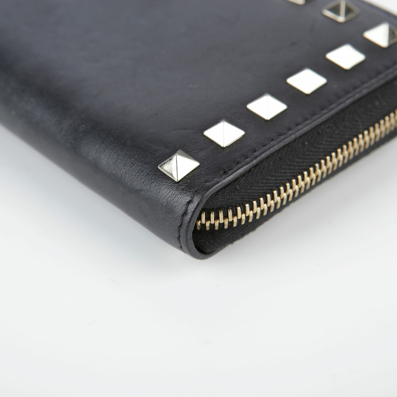 VALENTINO 黑色皮革 Rockstud 長版皮夾-10