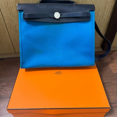 HERMÈS Paris Herbag Zip 31 Blue Indigo 藍黑拼色
