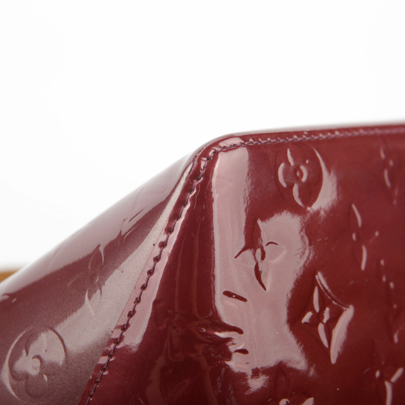 LOUIS VUITTON Monogram Vernis Amarante Bellevue 小號手提包-6