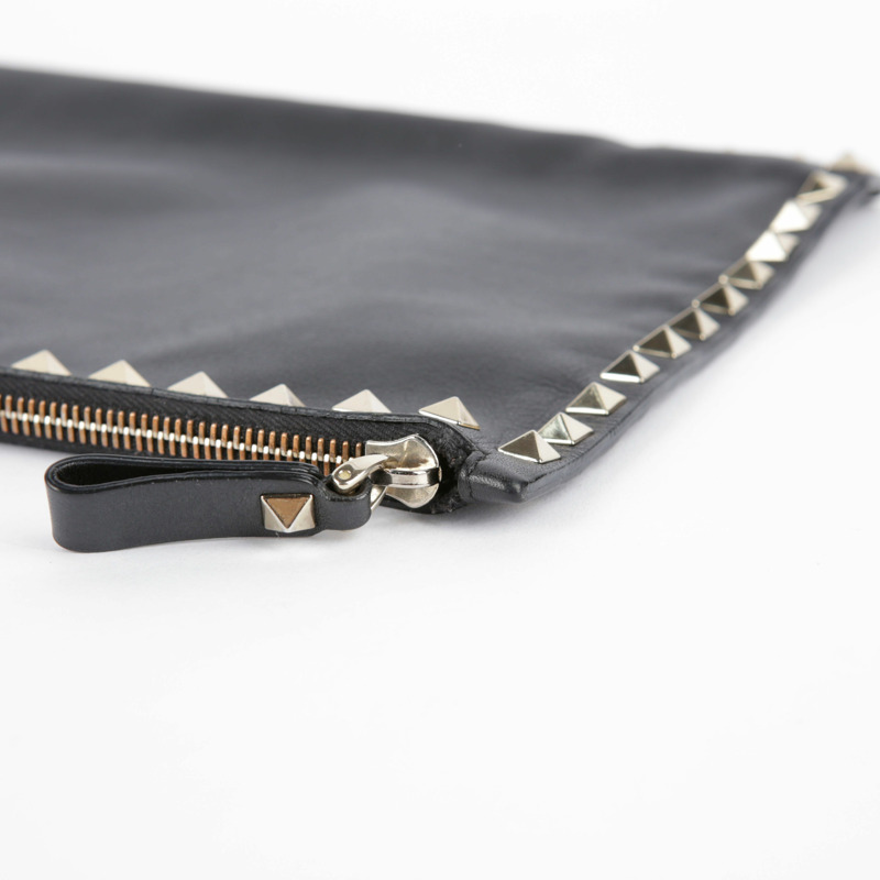 VALENTINO 黑色皮革 Rockstud 手拿包 0269-8