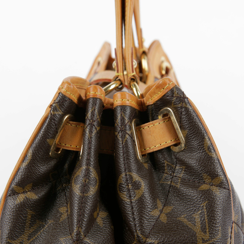 LOUIS VUITTON GM 尺寸 Monogram 帆布手提包和肩背包-19