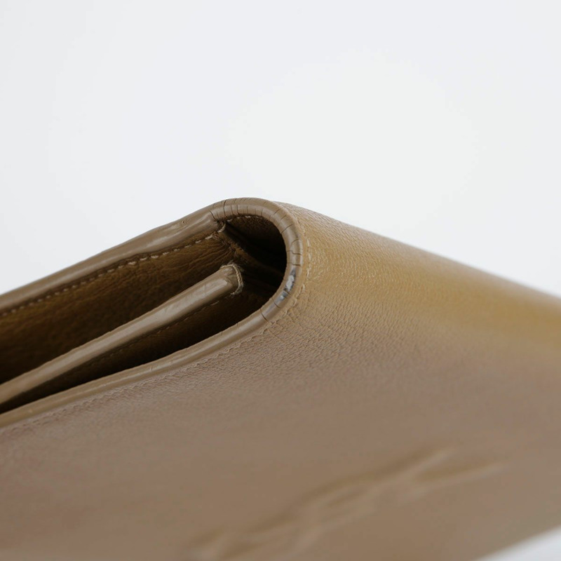 SAINT LAURENT 米色皮革 Beldjur 翻蓋手包-15
