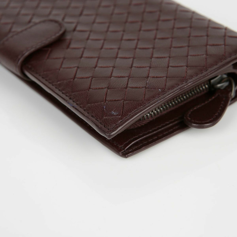 BOTTEGA VENETA 勃根地紅皮革 Intrecciato 歐陸式皮夾-12
