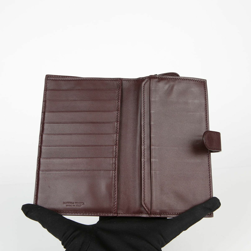 BOTTEGA VENETA 勃根地紅皮革 Intrecciato 歐陸式皮夾-14