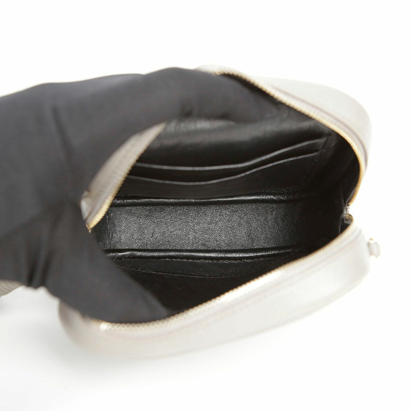 SAINT LAURENT 灰色皮革 Monogram Blogger 肩背包和斜背包-18