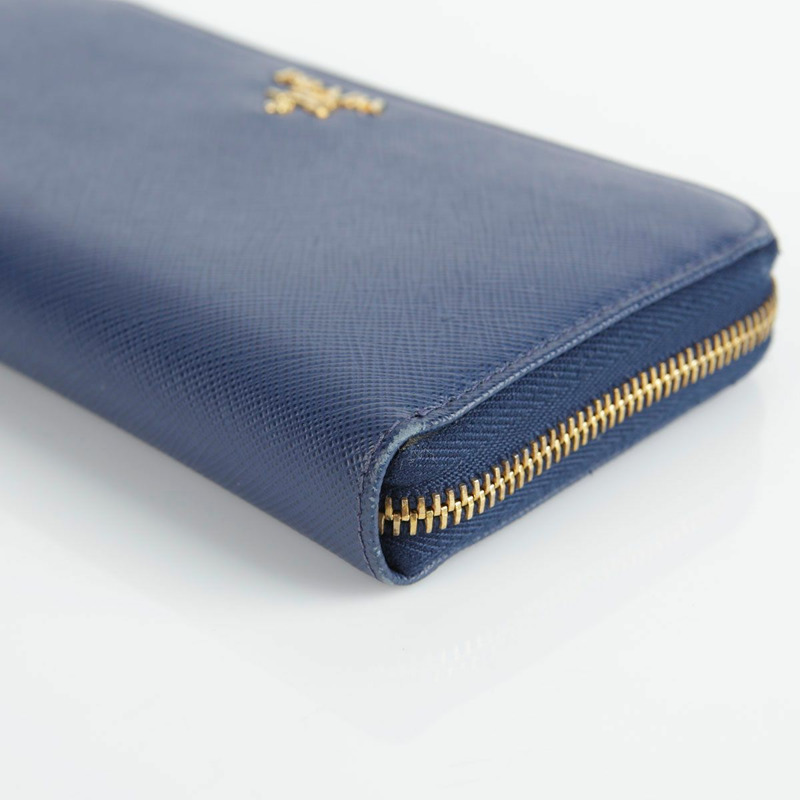 PRADA 藍色 Saffiano 皮革金屬標誌長錢包-10