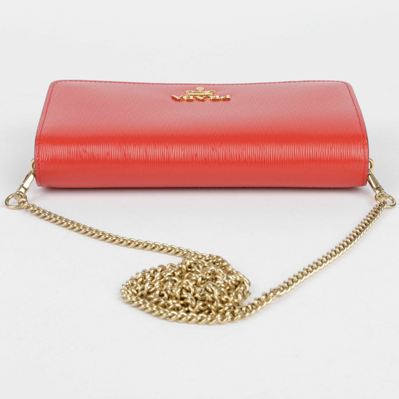 PRADA 紅色 Vitello Move WOC 斜背包-8