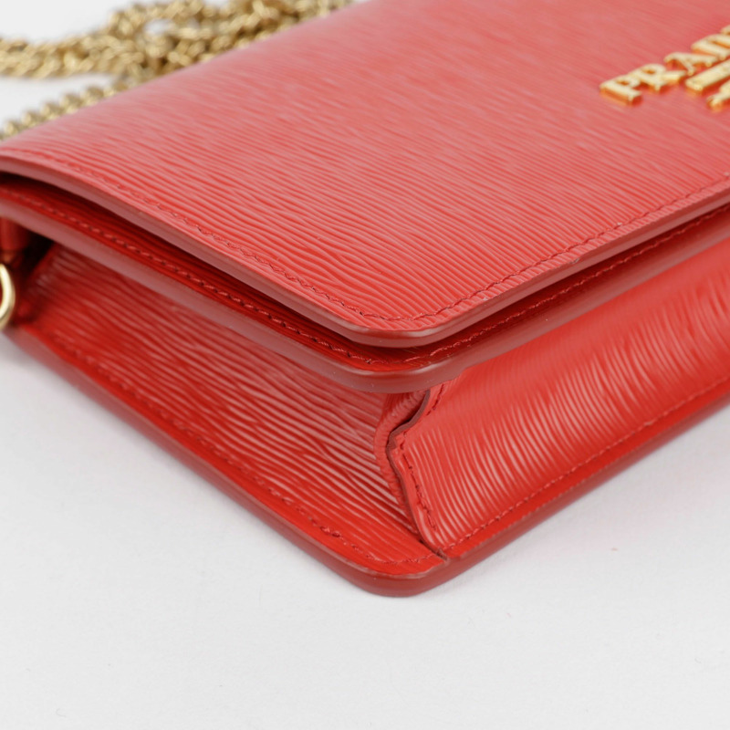 PRADA 紅色 Vitello Move WOC 斜背包-12