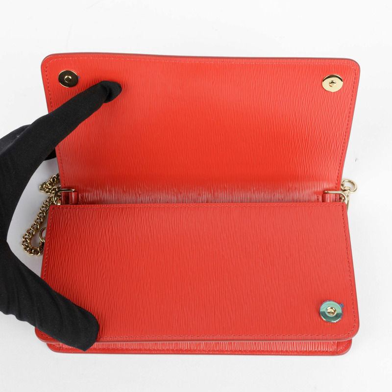 PRADA 紅色 Vitello Move WOC 斜背包-13