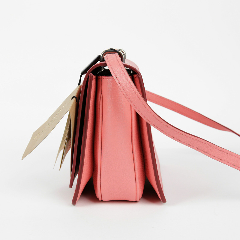 【包稅】BURBERRY 粉紅色皮革斜背包-5