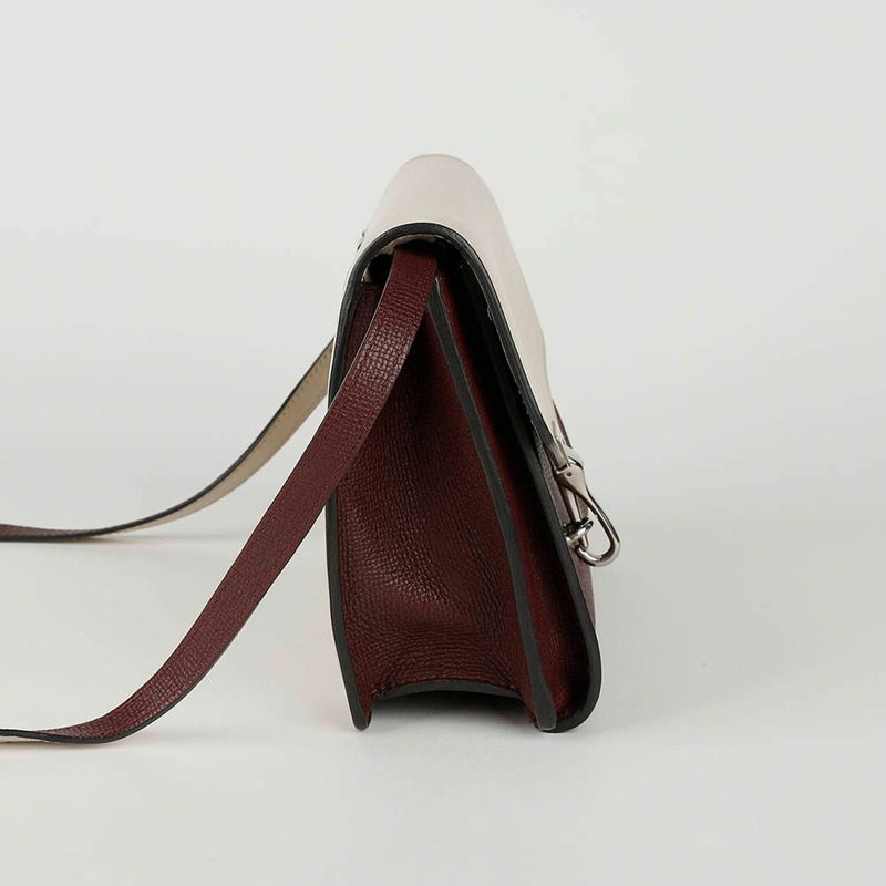 BURBERRY 雙色皮革 McKen 斜背包與肩背包-7