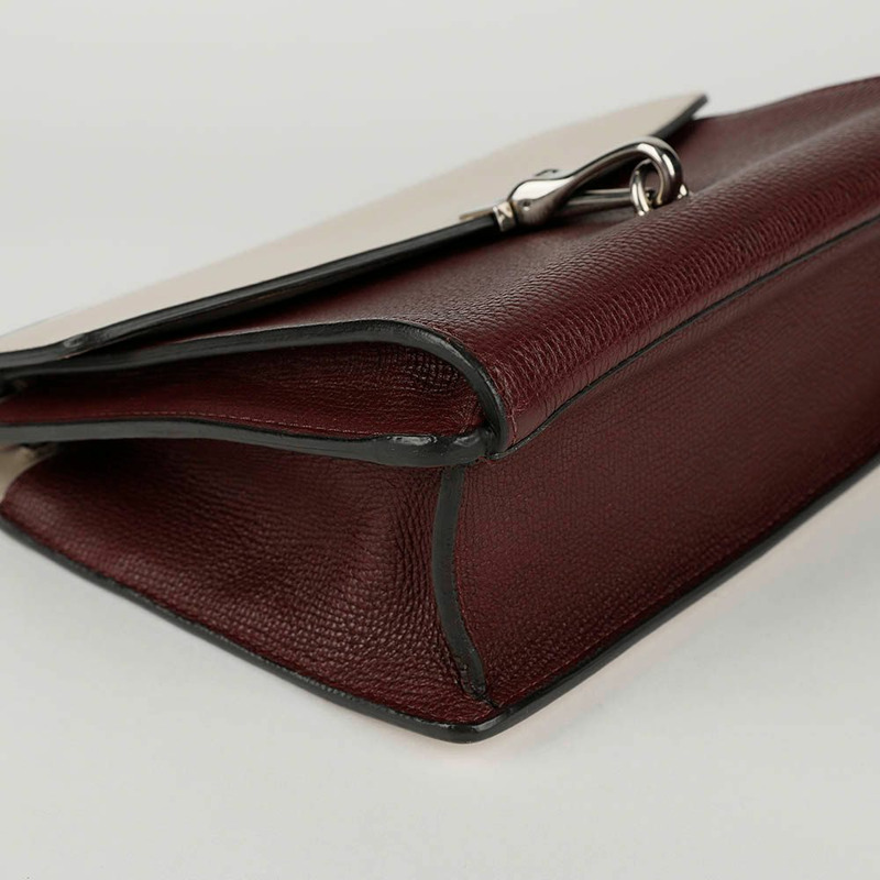 BURBERRY 雙色皮革 McKen 斜背包與肩背包-11