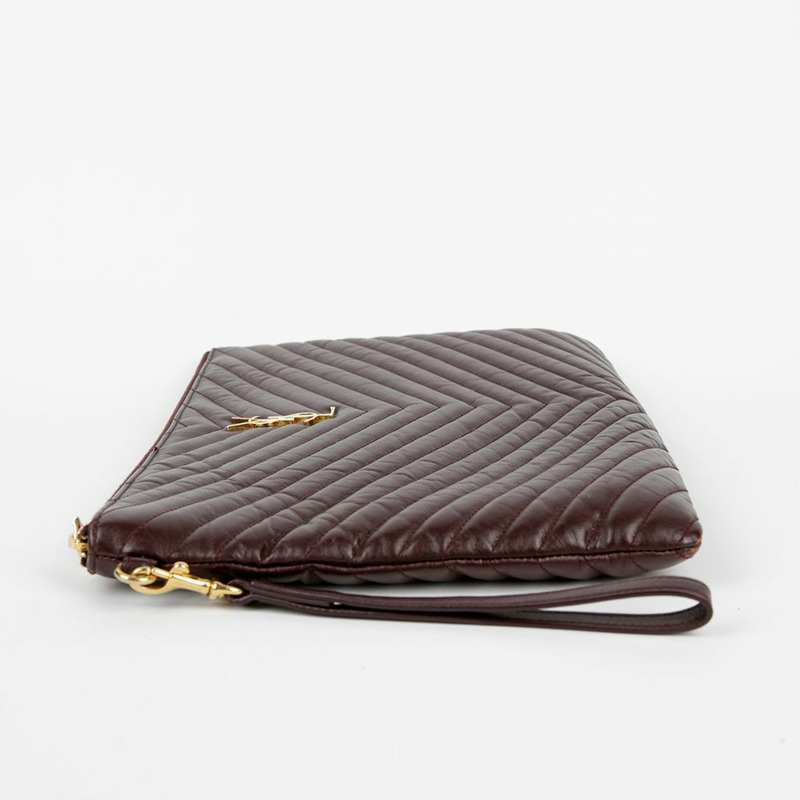 SAINT LAURENT 酒紅色 Matelassé 皮革 Monogram 文件包手拿包-12