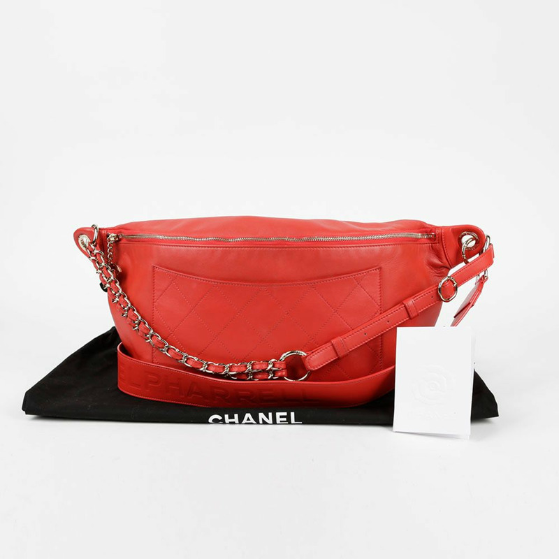 【包稅】CHANEL 紅色羊皮 Pharrell 聯名款單肩斜背包-0