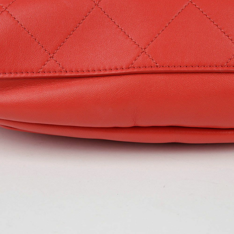 【包稅】CHANEL 紅色羊皮 Pharrell 聯名款單肩斜背包-14