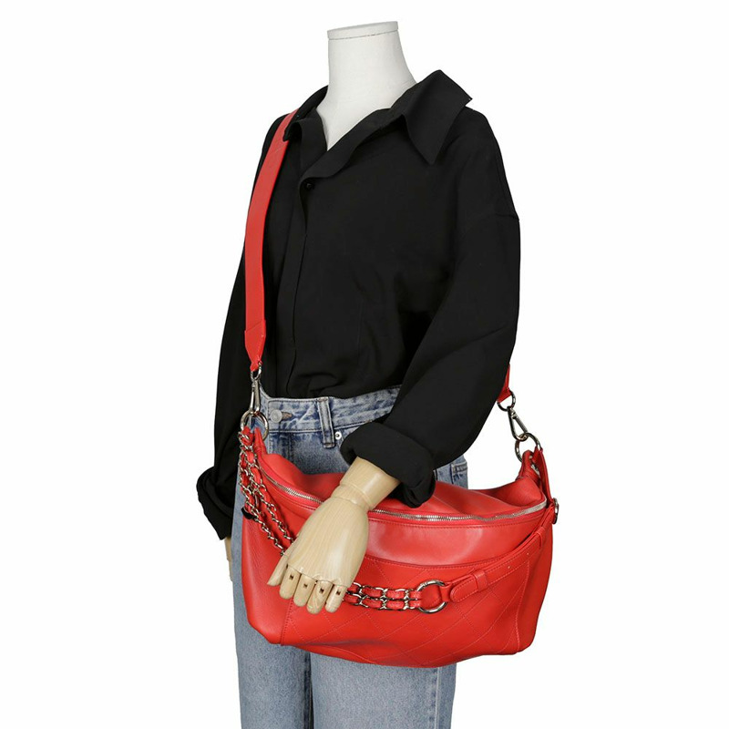 【包稅】CHANEL 紅色羊皮 Pharrell 聯名款單肩斜背包-18