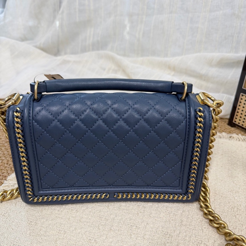 Chanel Leboy 中號宮廷款 牛皮藍色手提斜挎包 26開有卡。-1