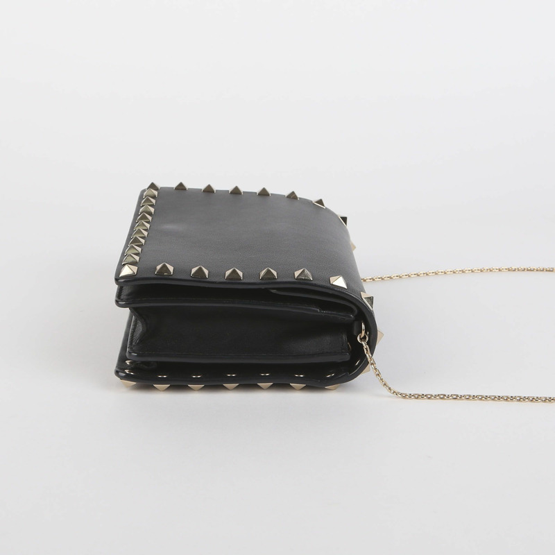 VALENTINO Rockstud 斜背包 黑色皮革-2