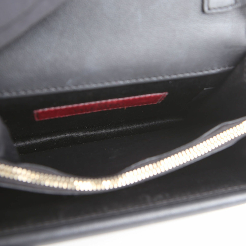 VALENTINO Rockstud 斜背包 黑色皮革-5