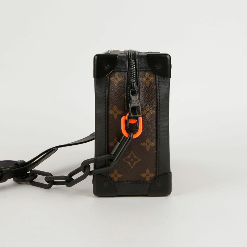 LOUIS VUITTON Monogram Macassar 帆布 Soft Trunk 單背包與斜背包-1