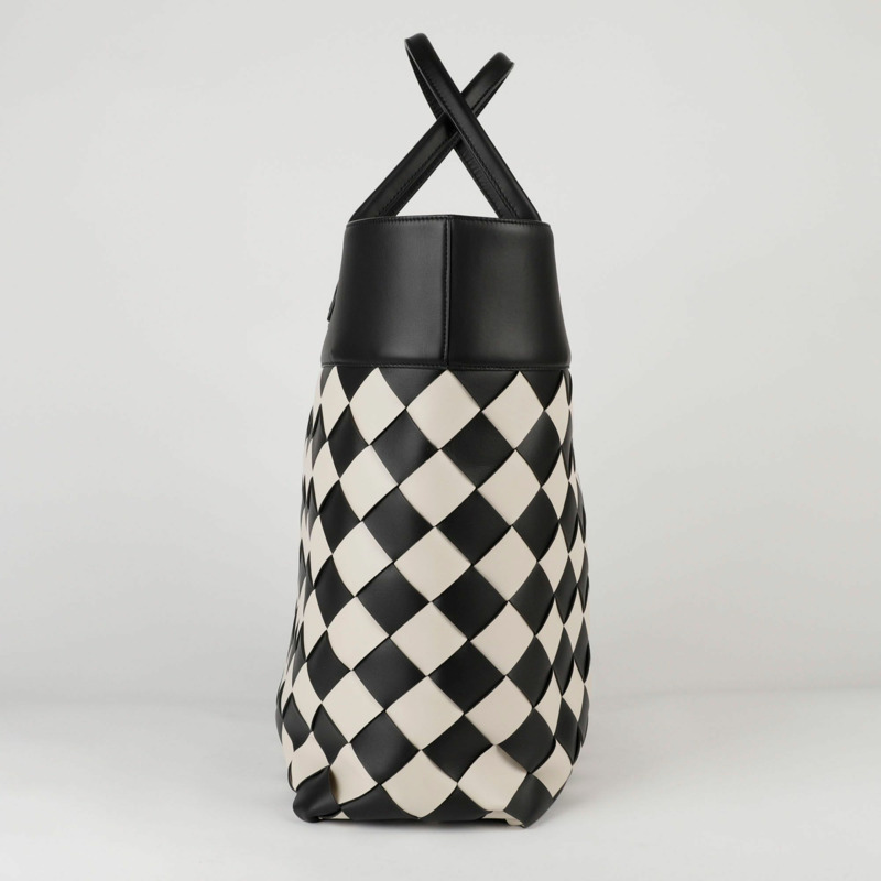 BOTTEGA VENETA Nero Mist Maxi Cava 手提包-2