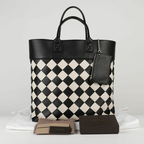 BOTTEGA VENETA Nero Mist Maxi Caba 手提包