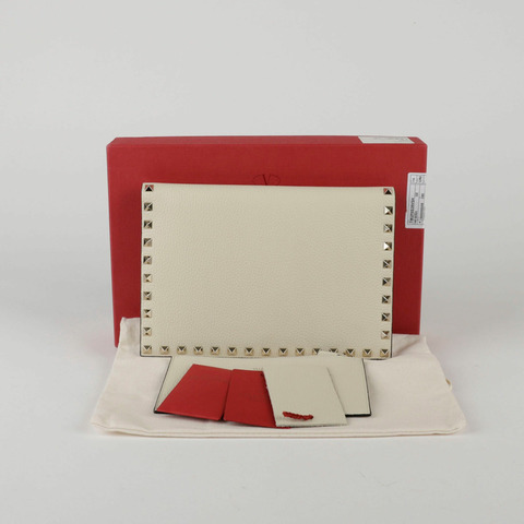 VALENTINO 白色皮革 Rockstud 翻蓋手拿包 12345