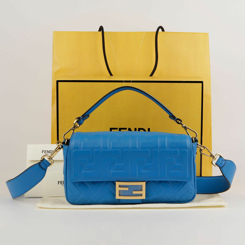 FENDI 中型藍色納帕皮革法國棍形單肩斜背包