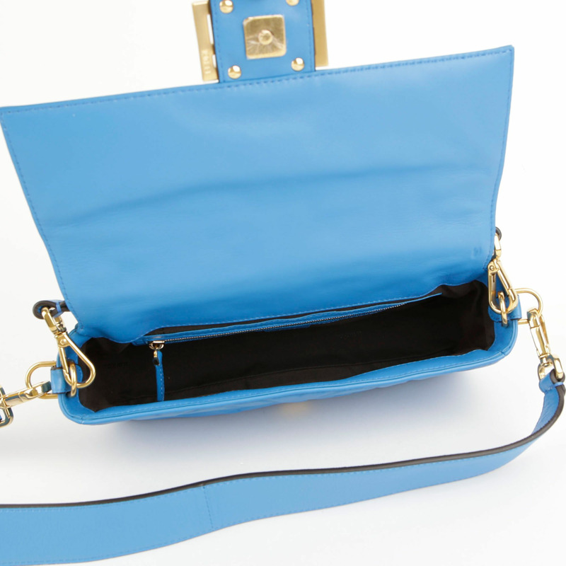 【包稅】FENDI 中型藍色納帕皮革法國棍形單肩斜背包-4