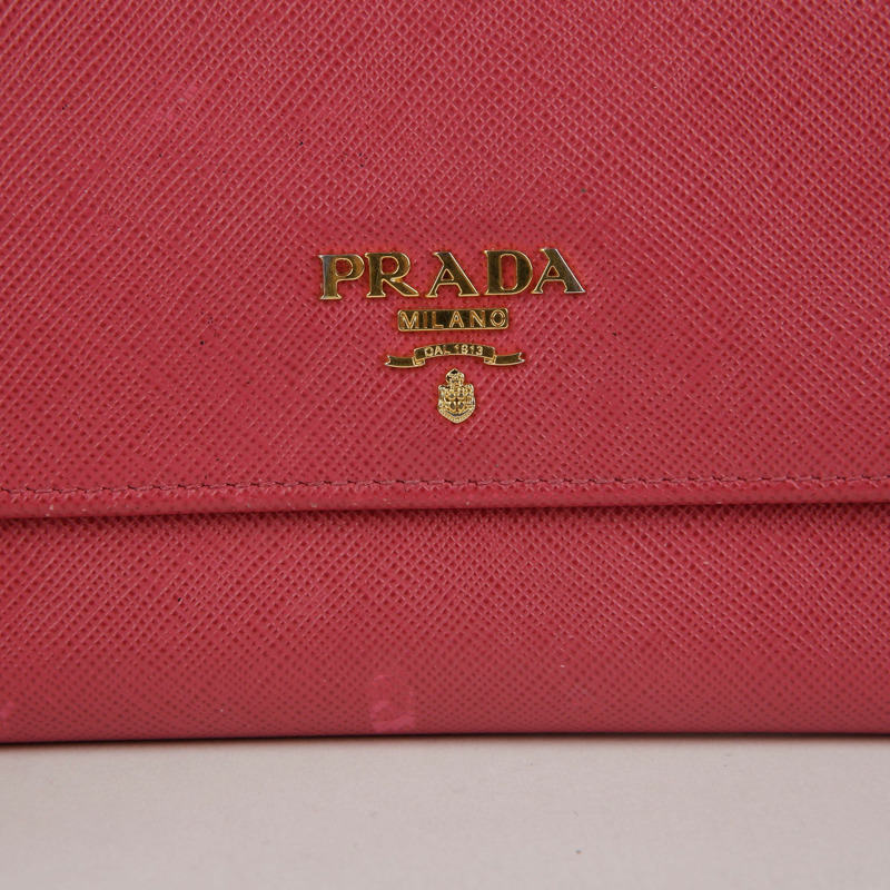 PRADA 粉紅色 Saffiano 皮革肩帶皮夾-1