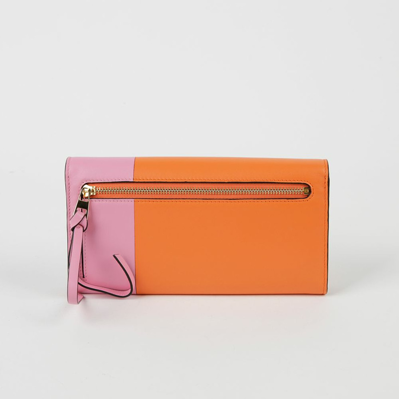 LOEWE 多色皮革歐式皮夾 109.10。-1