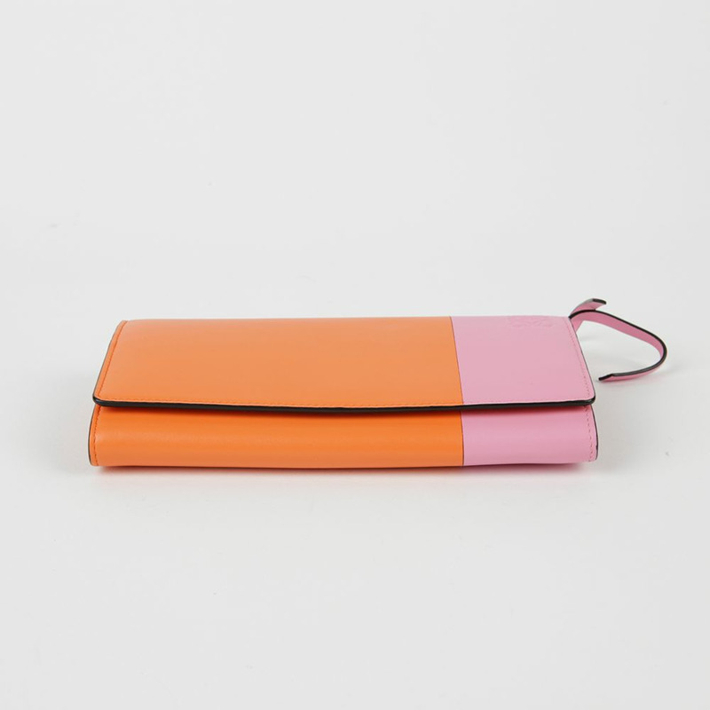 LOEWE 多色皮革歐式皮夾 109.10。-3