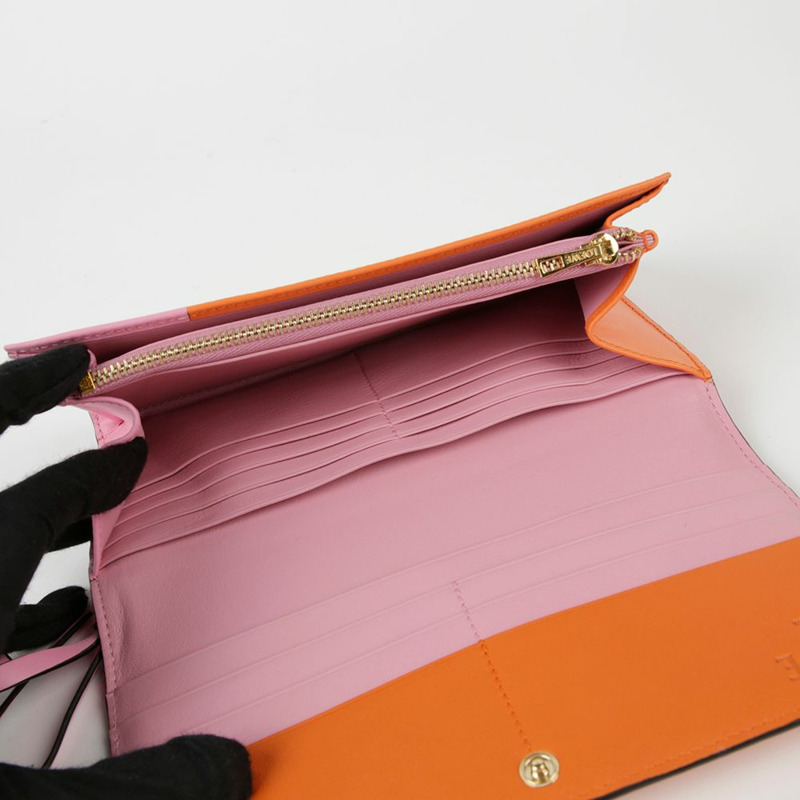 LOEWE 多色皮革歐式皮夾 109.10。-4