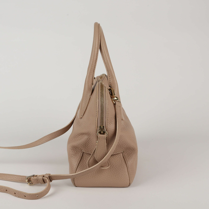 BURBERRY 小號米色粒面皮革 Greenwood 保齡球手提包和單肩包-2