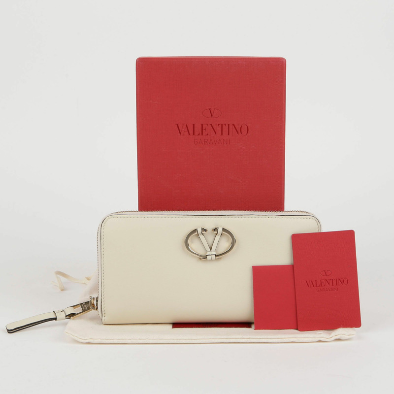 VALENTINO 白色皮革 V 標誌長皮夾 88VUL-0