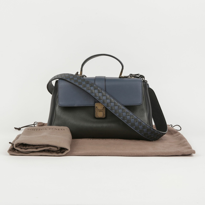 BOTTEGA VENETA 雙色 Intrecciato 皮革廣場手提包和單肩包-0