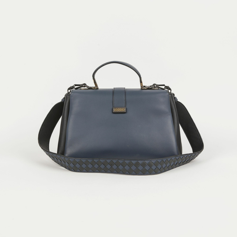 BOTTEGA VENETA 雙色 Intrecciato 皮革廣場手提包和單肩包-2