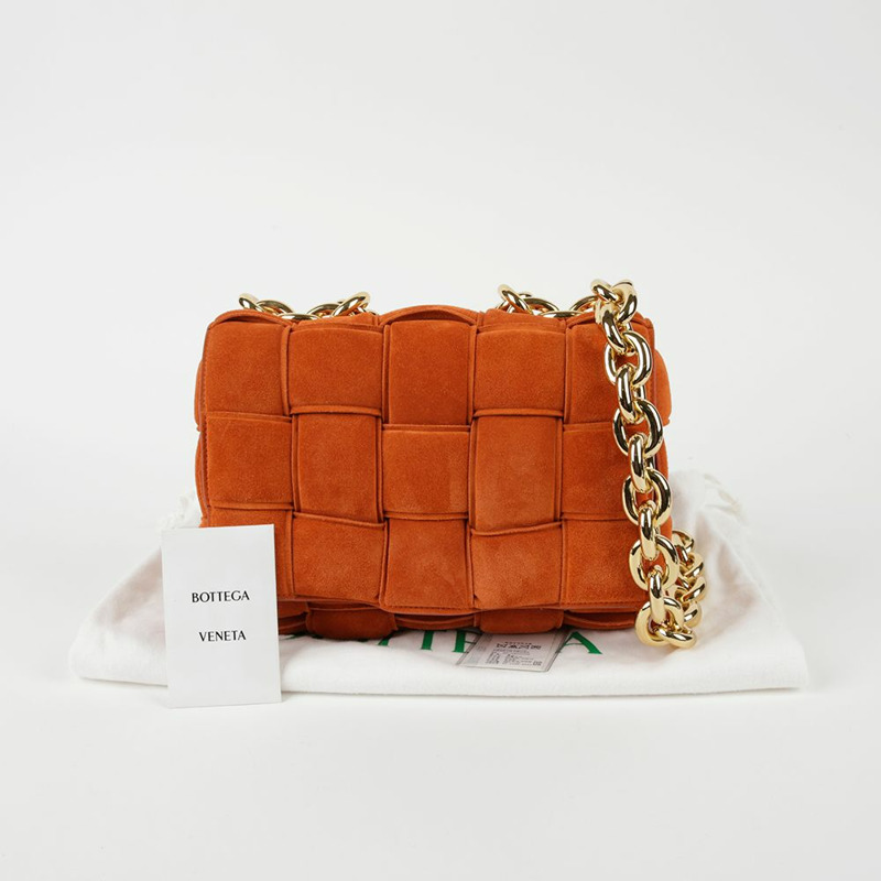 BOTTEGA VENETA 楓金色絨面革鏈條卡式肩斜背包-0