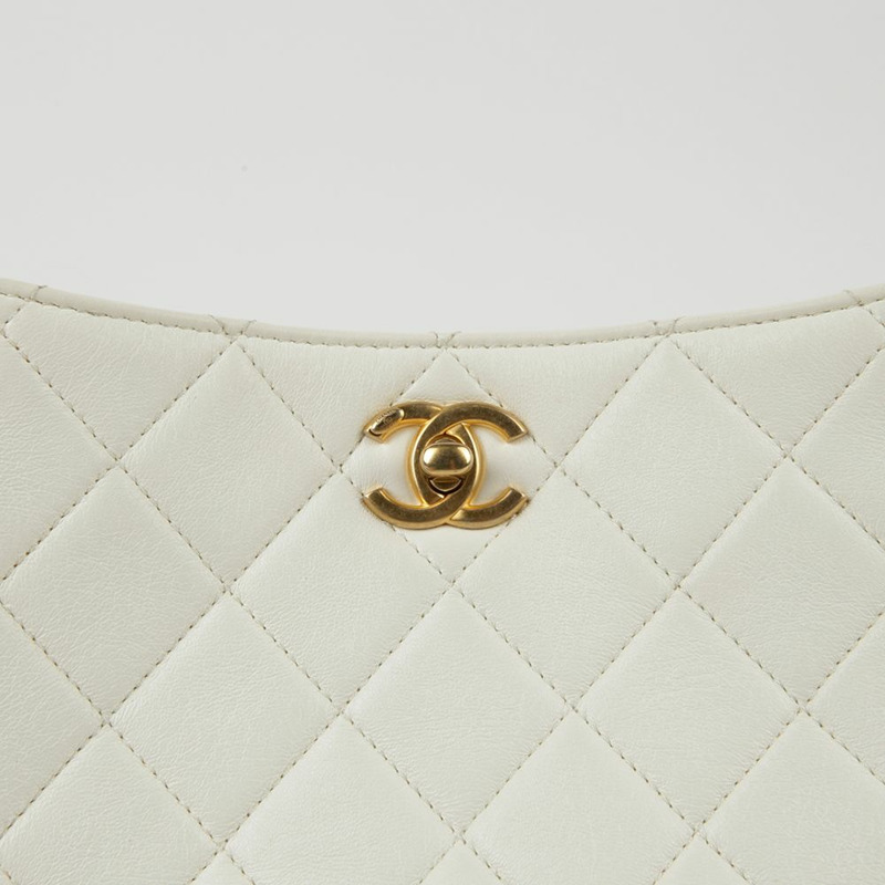 CHANEL 皮革 CC 標誌 Hobo 鏈條單肩斜背包-2