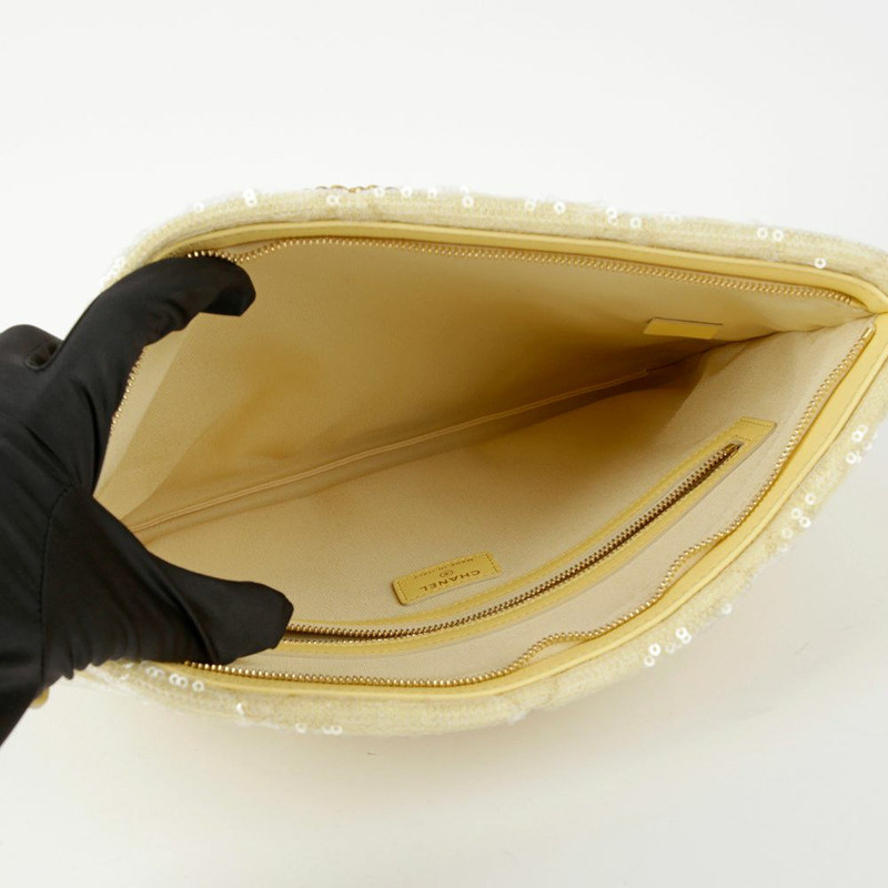 【包稅】CHANEL 淺黃色亮片19吋手拿包-6