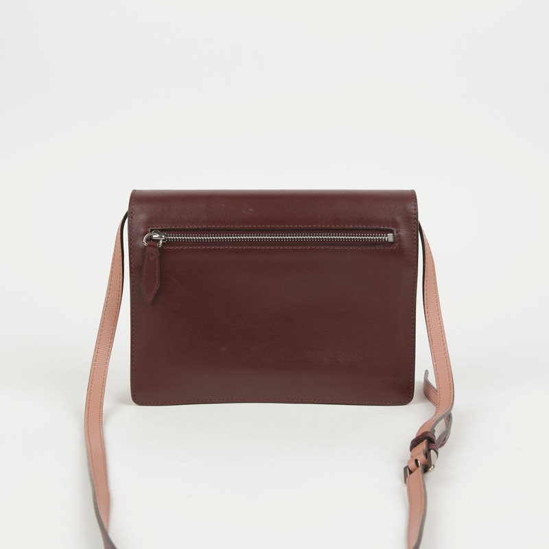 BURBERRY 雙色皮革 McKen 肩背包和斜背包-2