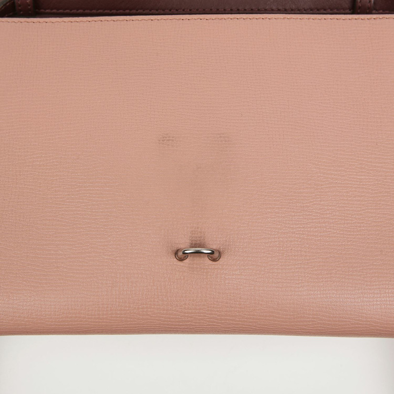 BURBERRY 雙色皮革 McKen 肩背包和斜背包-8